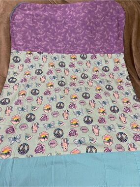 Handmade Multicolor Reversible Throw Blanket W/  “Shello" Print - 38” X 54”